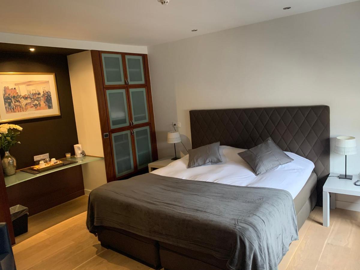 Hotel Le 1815 Waterloo Zewnętrze zdjęcie